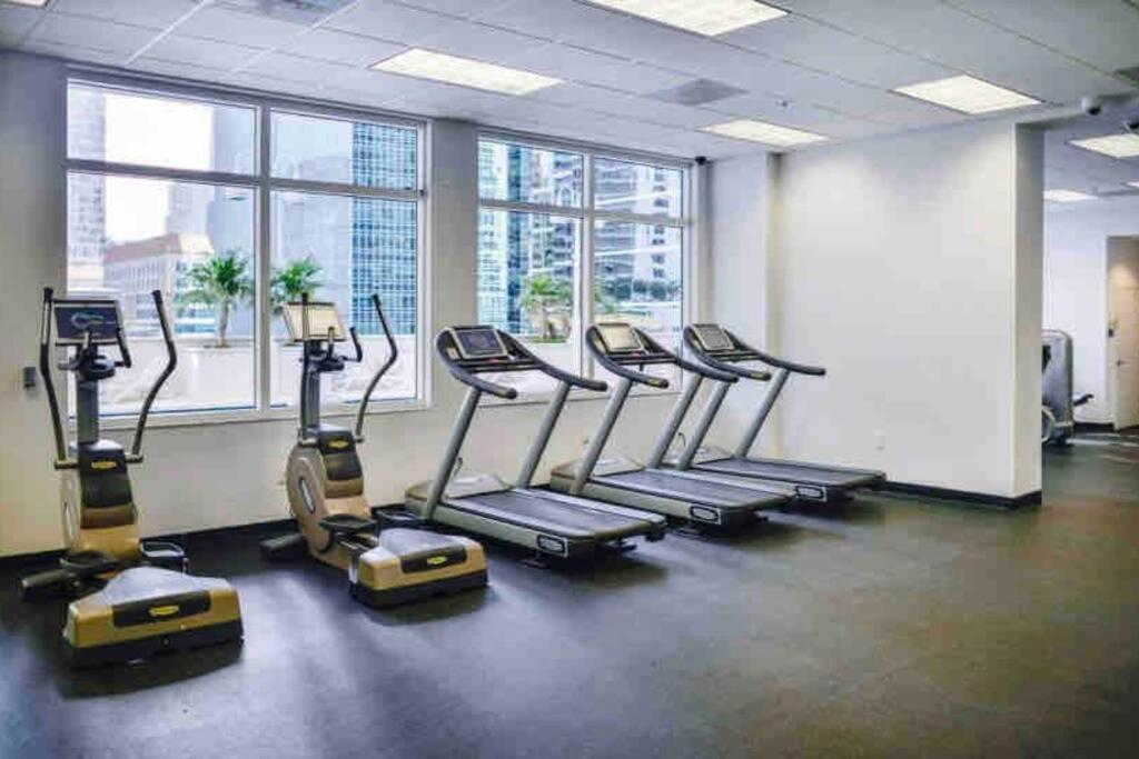 Spacious 1Bedroom Unit Brickell-Free Parking Miami Exterior photo